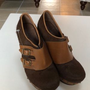 Ugg shoes